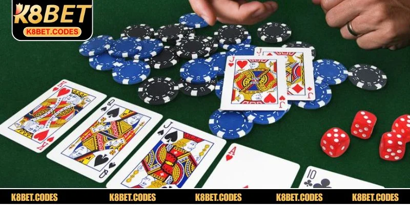 Bài cào rùa là trò ba cây kinh điển, dễ chơi, dễ thắng lớn